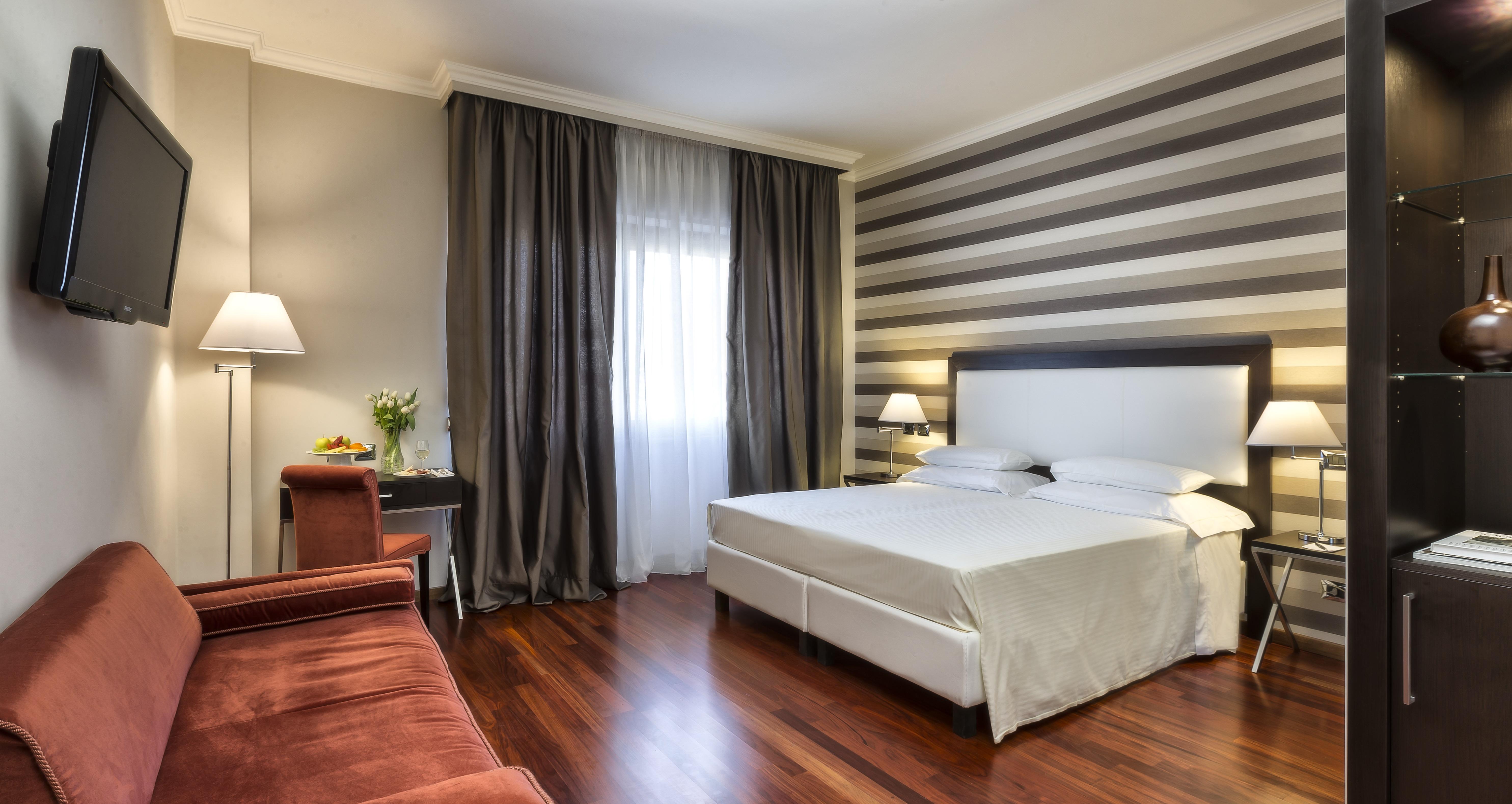 Hotel Sina Maria Luigia Parma Esterno foto