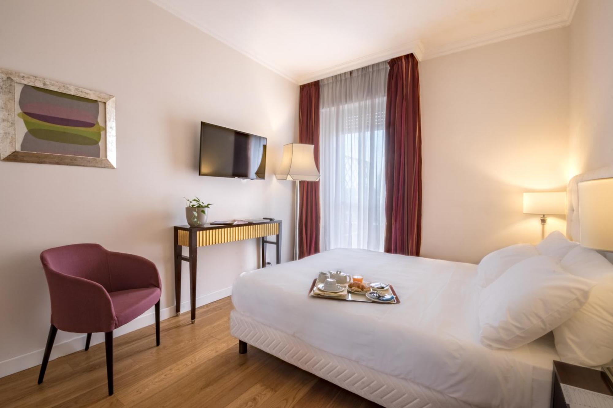 Hotel Sina Maria Luigia Parma Esterno foto