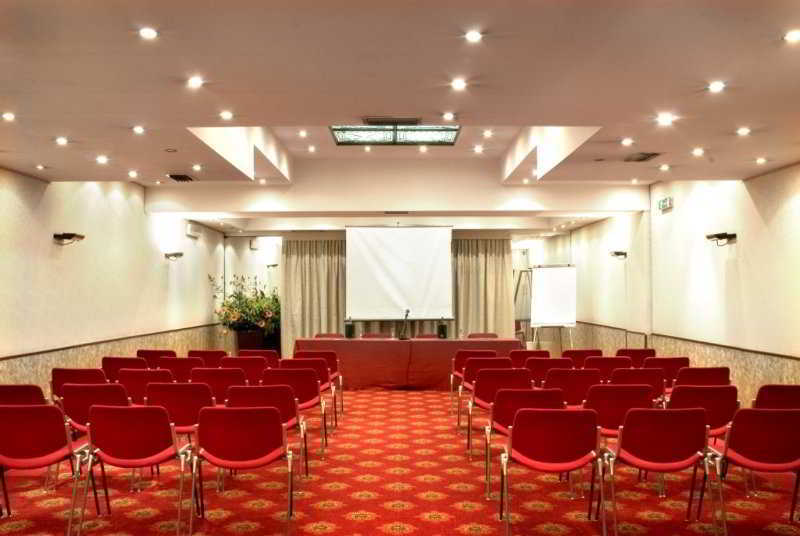 Hotel Sina Maria Luigia Parma Esterno foto